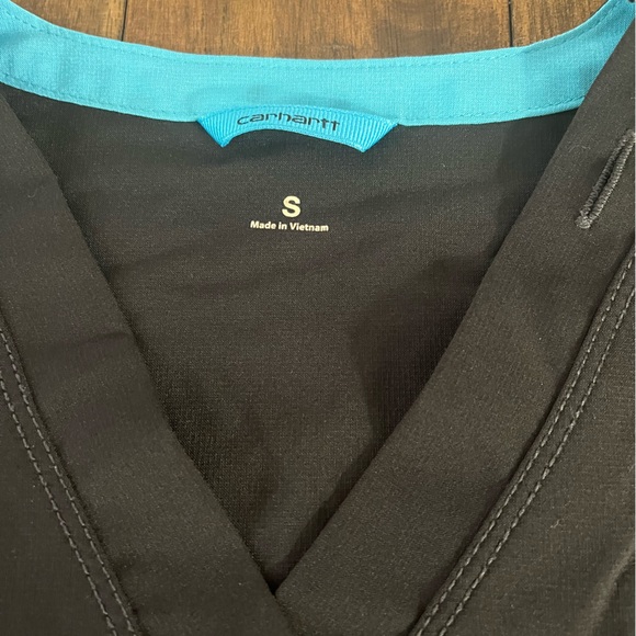 Carhartt Force scrub or work top - Picture 8 of 8